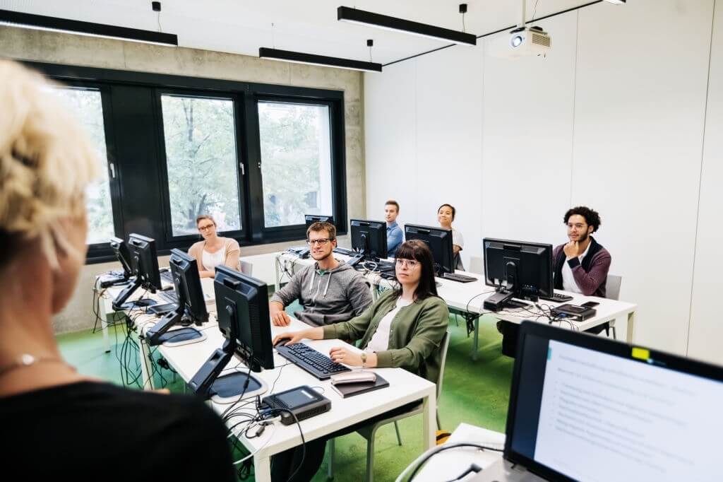 How do I learn Photo Editing?