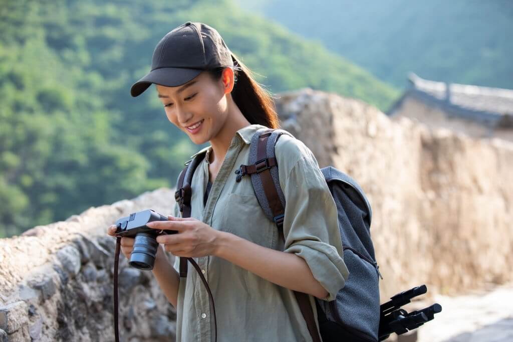 How to Start a Photography Business With no Money?