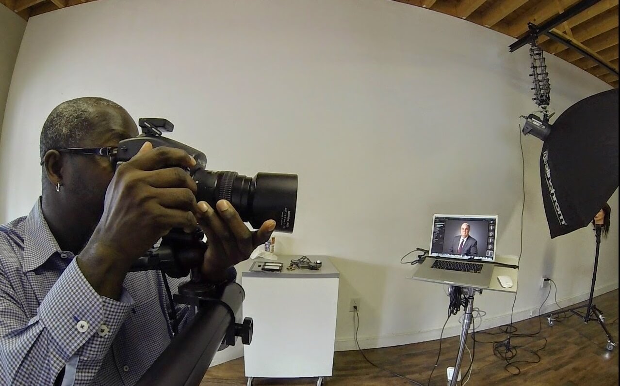 What makes Headshot Photography Prices Differ