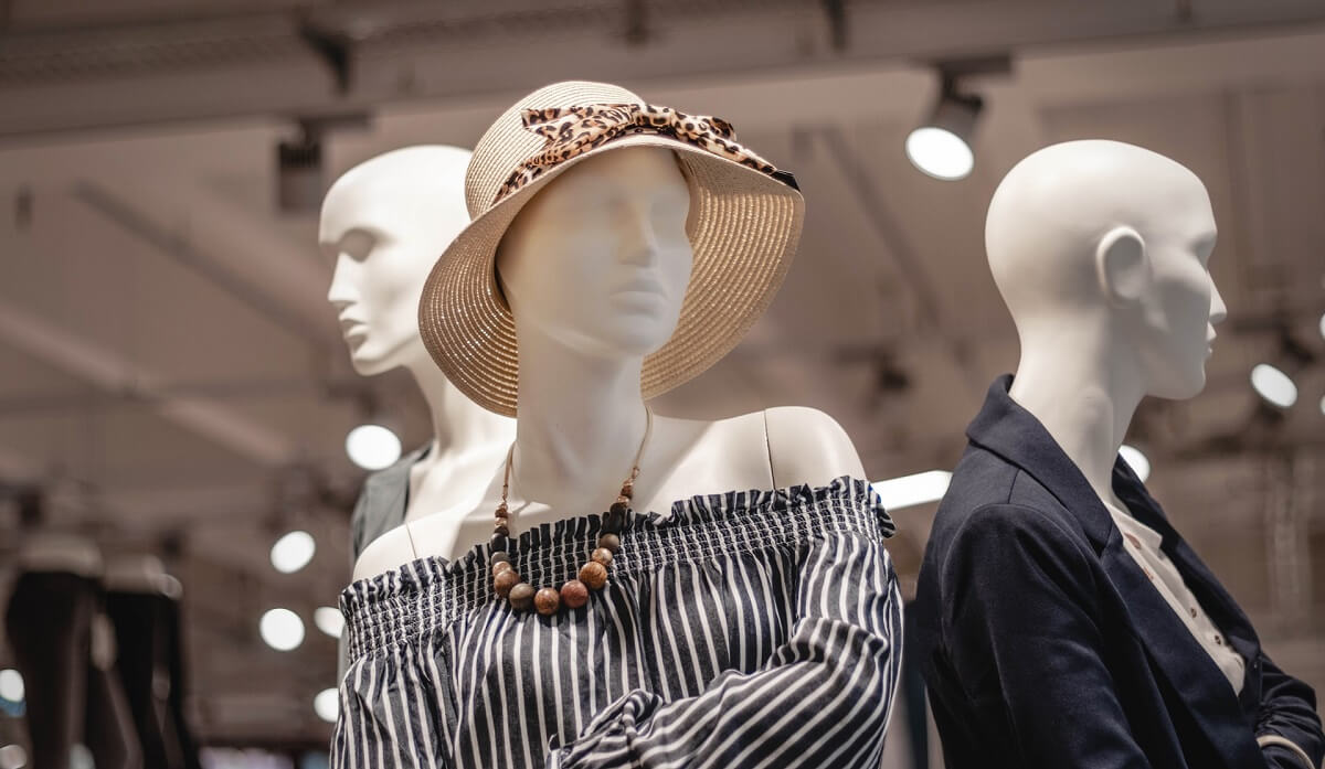 Use the Ghost Mannequin Technique