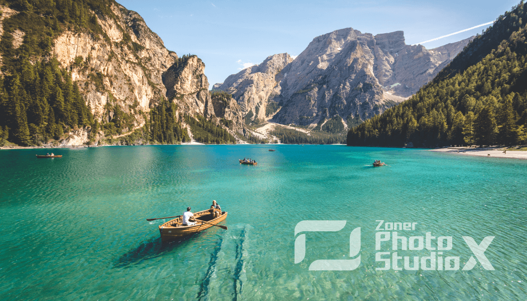 What is a watermark in the photo?